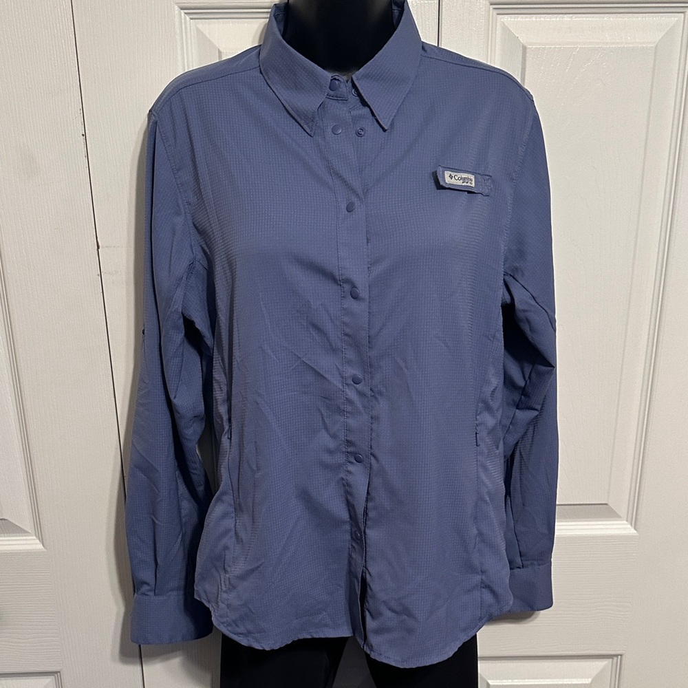 Columbia PFG Omni Shade Long Sleeve Snap Front Shirt - Women’s Medium